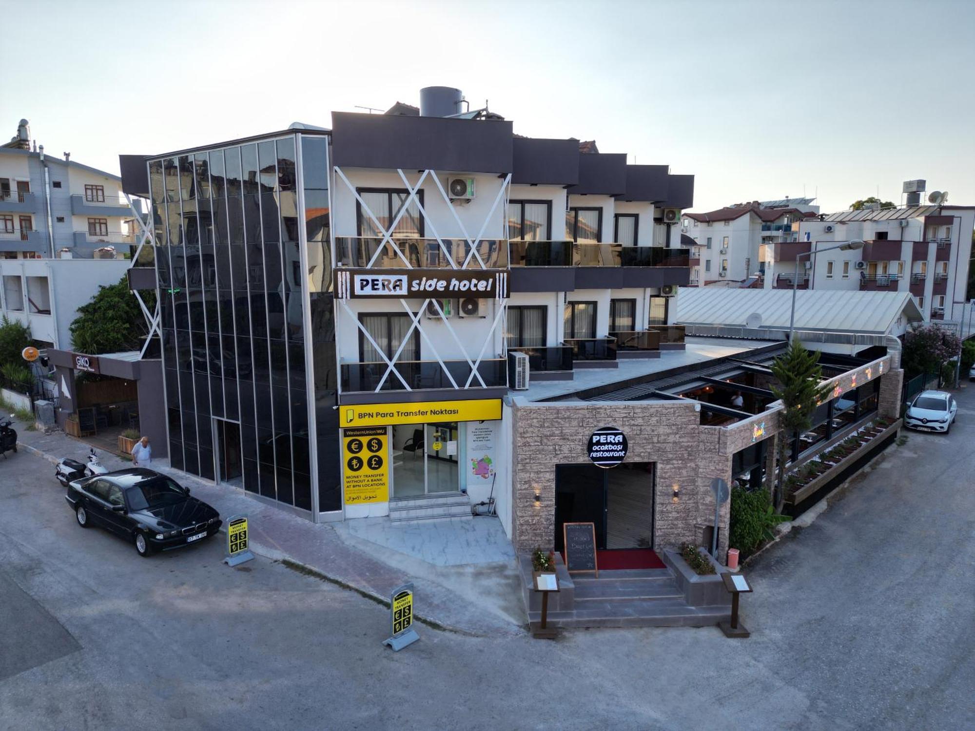 Hotel Pera 3*